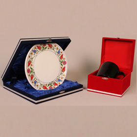 Seramik Sihirli Kupa + Seramik Mavi osmanlı tabak + özel kadife kutu + tasarım + baskı