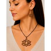 Lotus Desen mdf ceviz kaplama  kolye ve küpe takımı + kutu